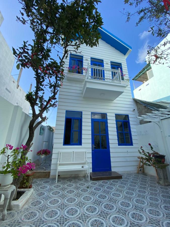 Cat Homestay Куїнон Екстер'єр фото