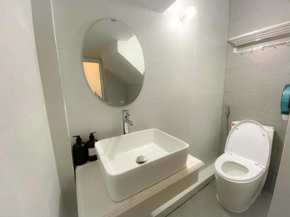 Cat Homestay Куїнон Екстер'єр фото